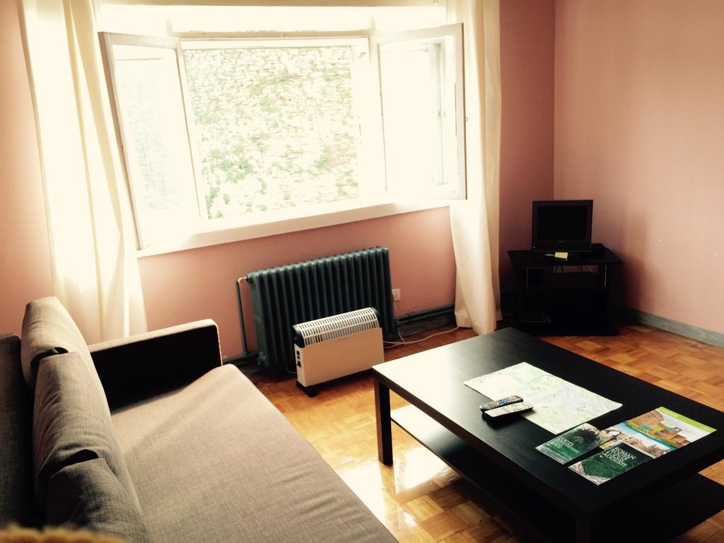 Apartment Lugo Rooms Δωμάτιο φωτογραφία